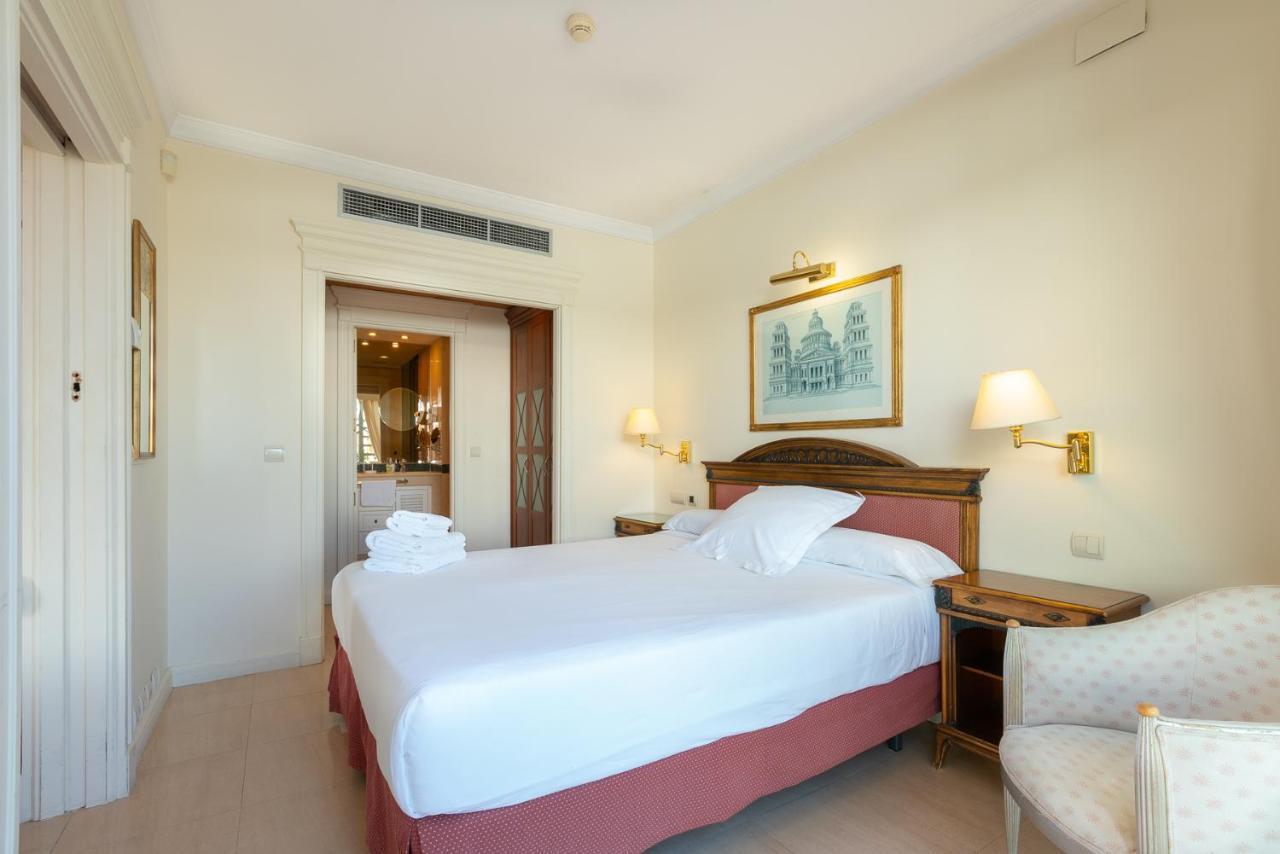 Guadalpin Residences Marbella Buitenkant foto