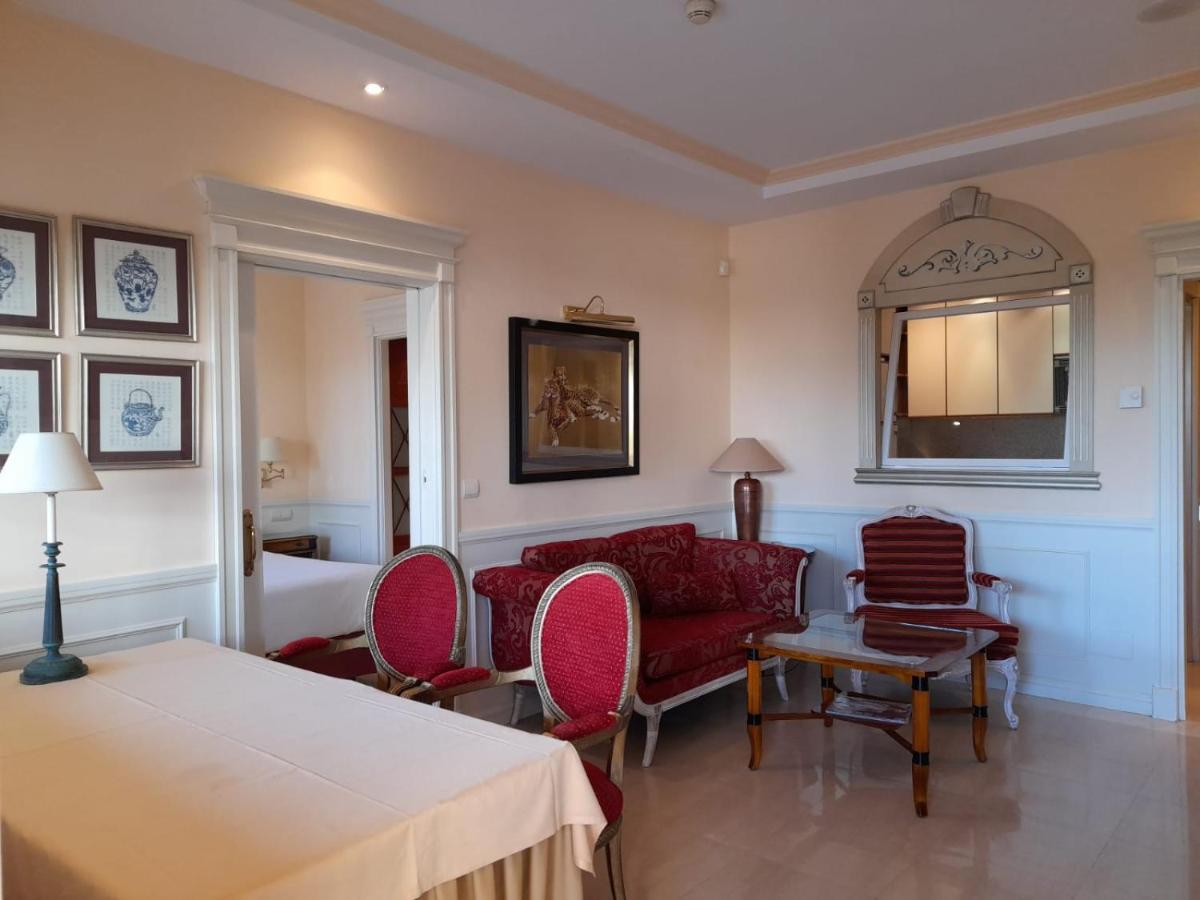 Guadalpin Residences Marbella Buitenkant foto