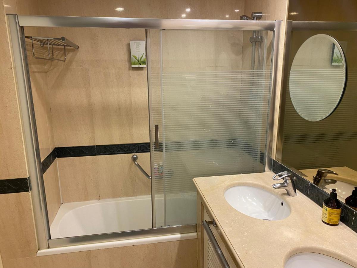 Guadalpin Residences Marbella Buitenkant foto